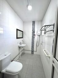 Blk 250 Gombak View (Bukit Batok), HDB 4 Rooms #627437451